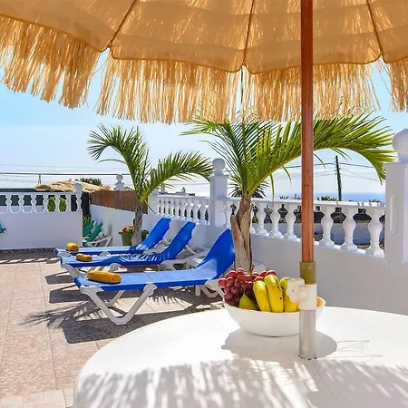 Hearth Away From House. Breia Пуерто-дель-Кармен